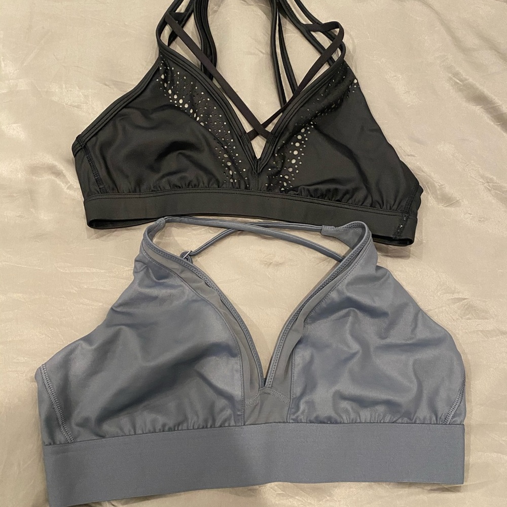 Victoria secret sports bra 2 for the price of one